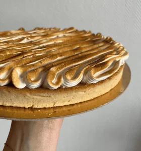 tarte au citron meringuée em'miam webp ATELIER PATISSERIE LYON